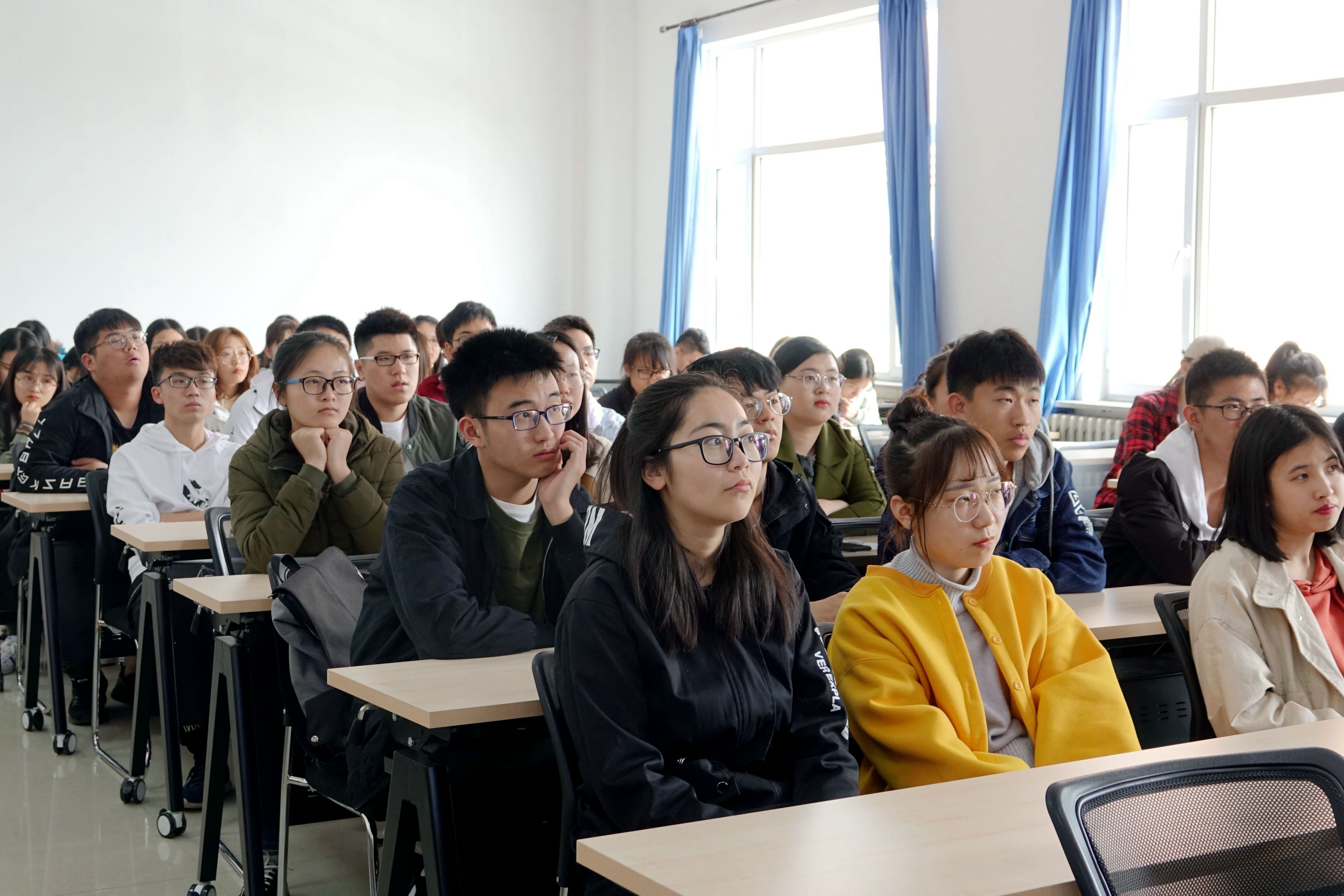 中文黄色网站